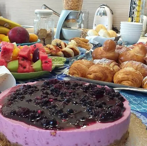 住宿加早餐酒店 Ginevra 切萨雷奥港